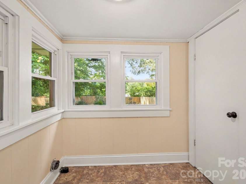 705 Maupin Avenue, Salisbury, NC 28144.  MLS# CAR4413524, YatesRealty ID 43677. Laundry room