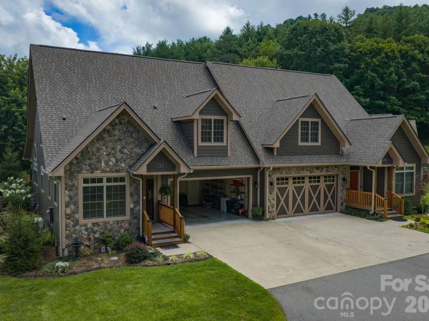 172 Whispering Streams Court, Fleetwood, NC 28626.  MLS# CAR4413390, YatesRealty ID 43678. 
