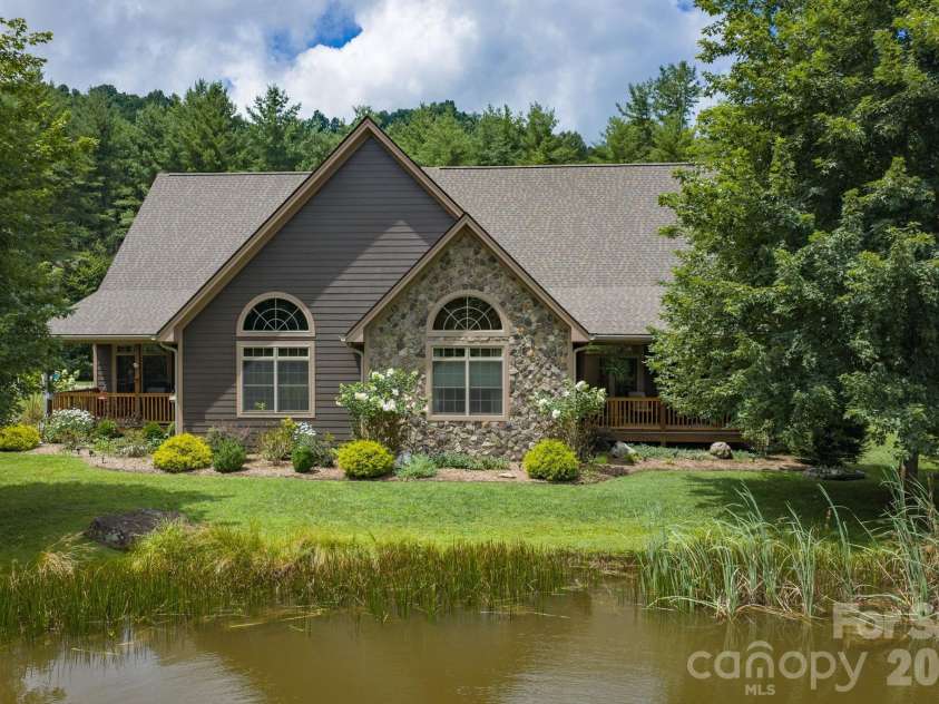 172 Whispering Streams Court, Fleetwood, NC 28626.  MLS# CAR4413390, YatesRealty ID 43678. 