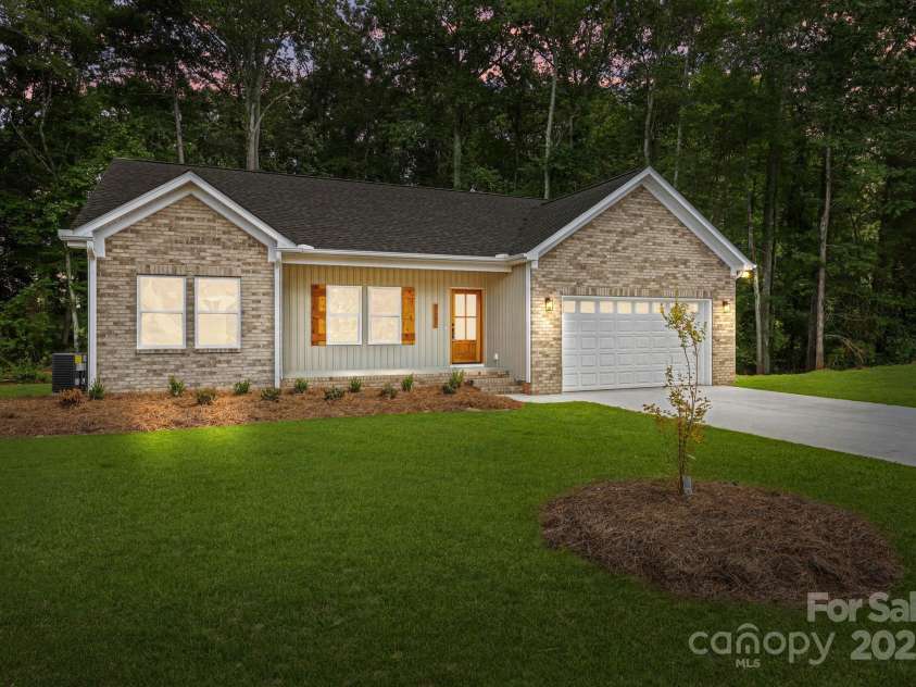 1056 Elljoy Lane, Salisbury, NC 28146.  MLS# CAR4327493, YatesRealty ID 4368. 