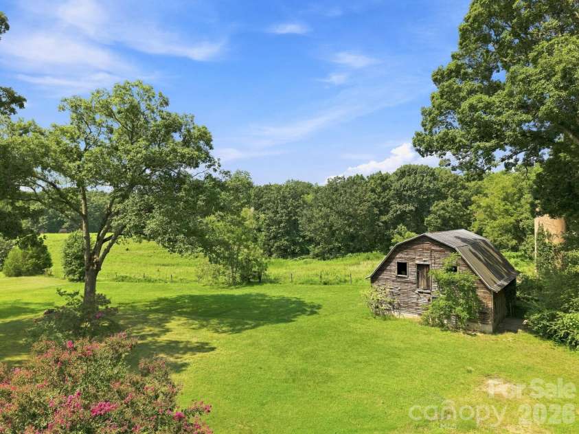 3411 Yount Road, Newton, NC 28658.  MLS# CAR4413321, YatesRealty ID 43682. 