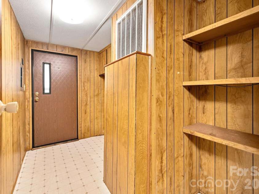 3411 Yount Road, Newton, NC 28658.  MLS# CAR4413321, YatesRealty ID 43682. 