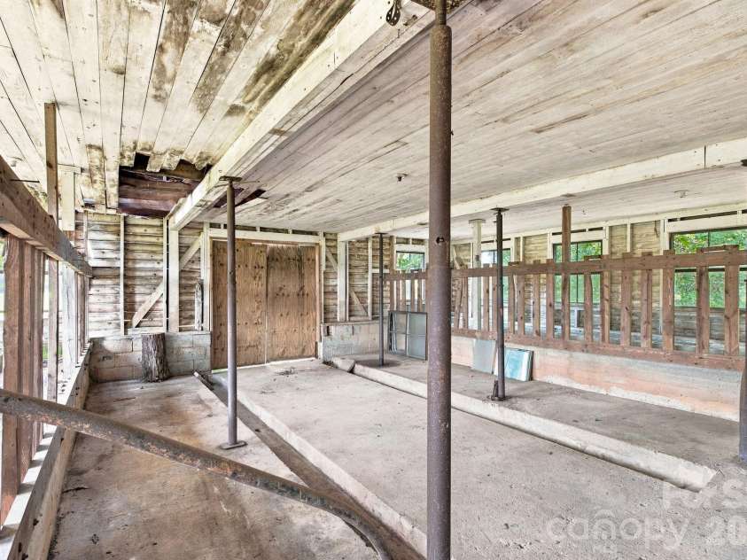 3411 Yount Road, Newton, NC 28658.  MLS# CAR4413321, YatesRealty ID 43682. 
