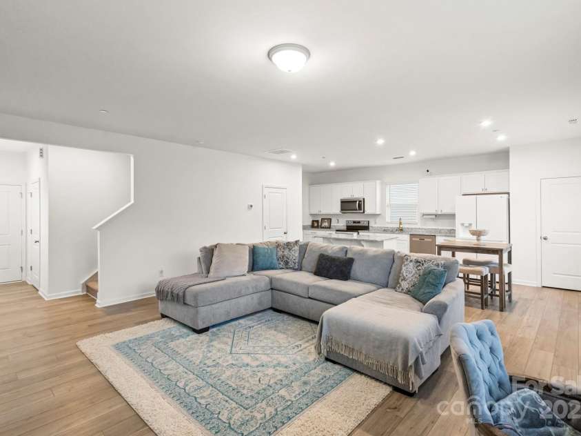 3011 Langhorne Avenue, Concord, NC 28027.  MLS# CAR4301431, YatesRealty ID 43685. Open Concept Living