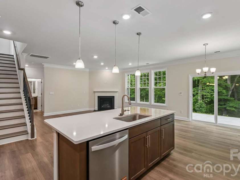 9123 Carver Avenue, Huntersville, NC 28078.  MLS# CAR4414054, YatesRealty ID 43685. 