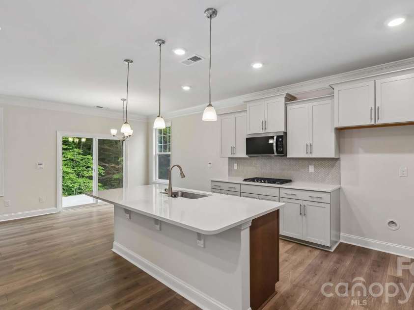 9123 Carver Avenue, Huntersville, NC 28078.  MLS# CAR4414054, YatesRealty ID 43685. 
