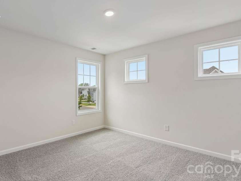 9123 Carver Avenue, Huntersville, NC 28078.  MLS# CAR4414054, YatesRealty ID 43685. 