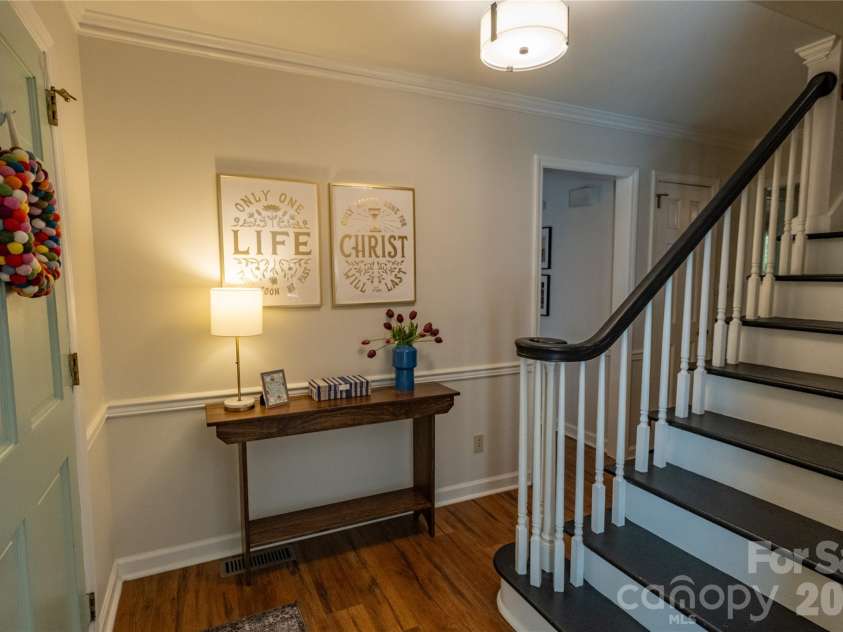 2312 Belmont Drive, Reidsville, NC 27320.  MLS# CAR4413995, YatesRealty ID 43686. 