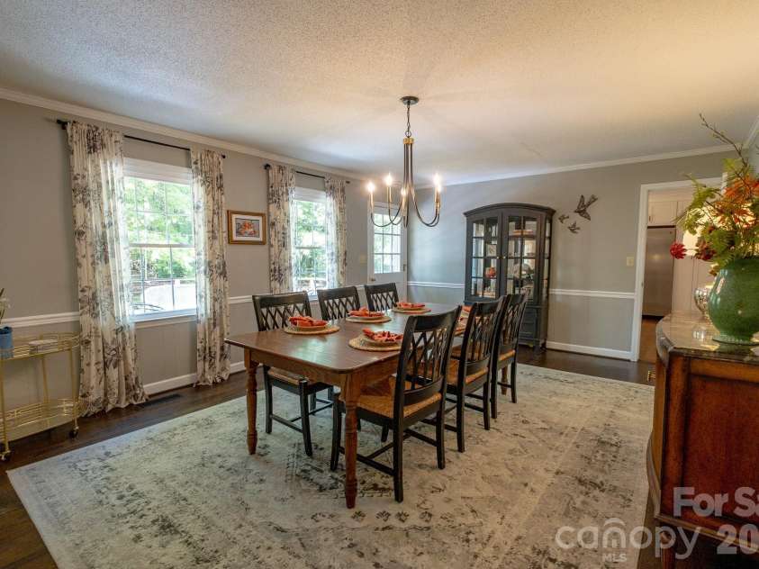 2312 Belmont Drive, Reidsville, NC 27320.  MLS# CAR4413995, YatesRealty ID 43686. 