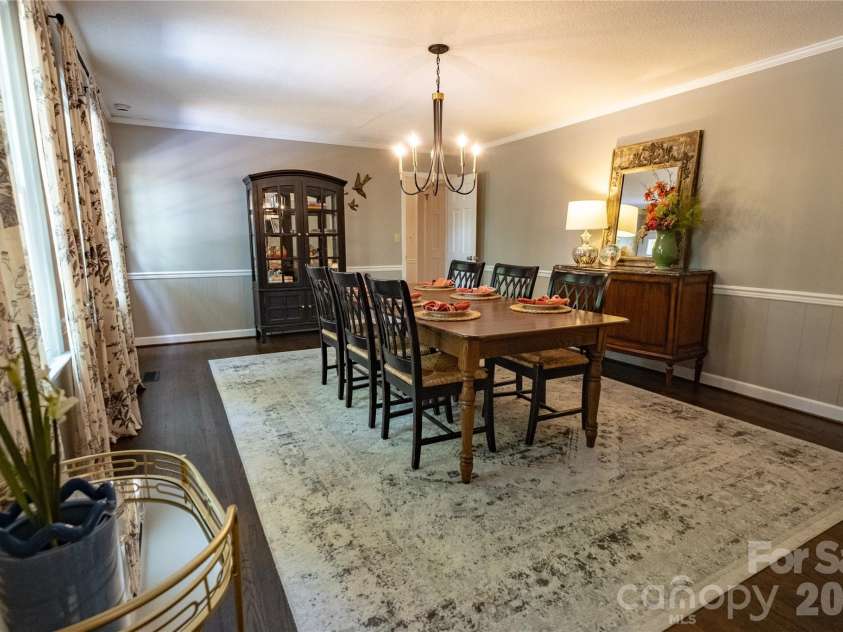 2312 Belmont Drive, Reidsville, NC 27320.  MLS# CAR4413995, YatesRealty ID 43686. 