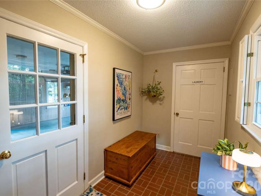 2312 Belmont Drive, Reidsville, NC 27320.  MLS# CAR4413995, YatesRealty ID 43686. 