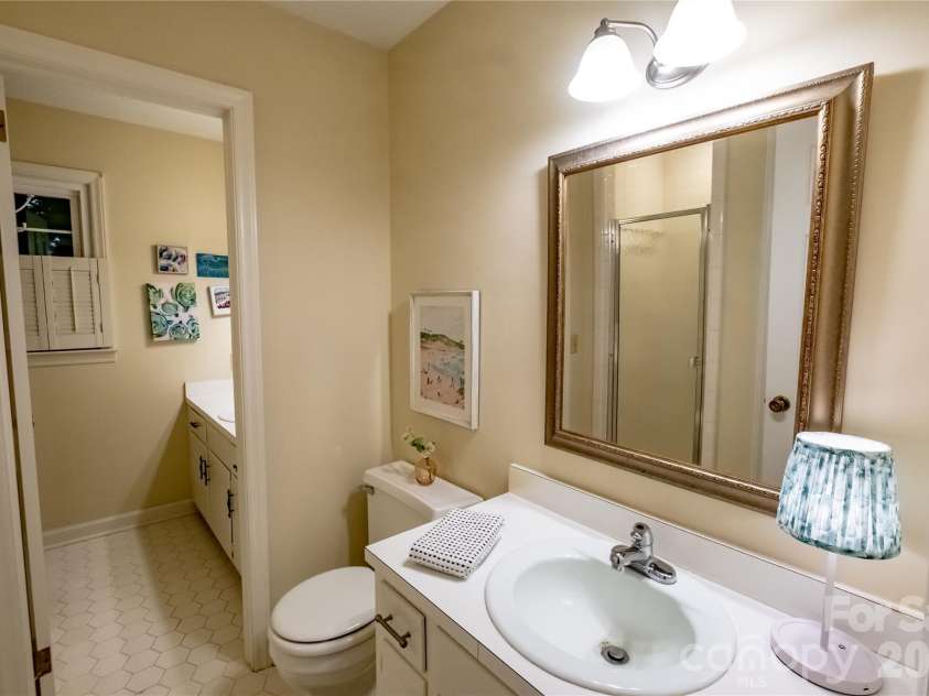 2312 Belmont Drive, Reidsville, NC 27320.  MLS# CAR4413995, YatesRealty ID 43686. 