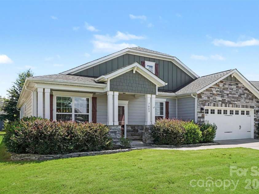 7009 Mirna Lane, Lancaster, SC 29720.  MLS# CAR4413726, YatesRealty ID 43689. 