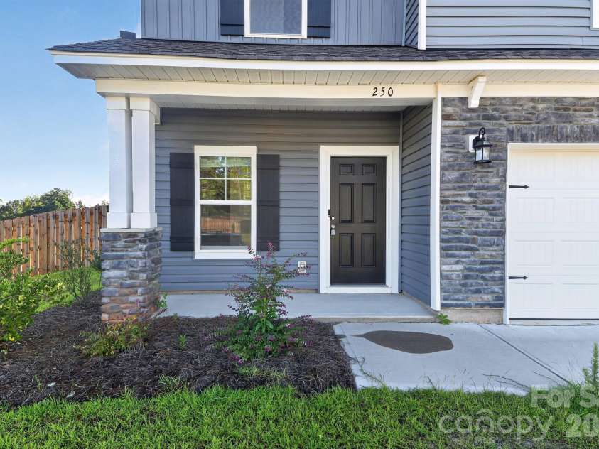 250 Roundup Trail, Prosperity, SC 29127.  MLS# CAR4414079, YatesRealty ID 43691. 