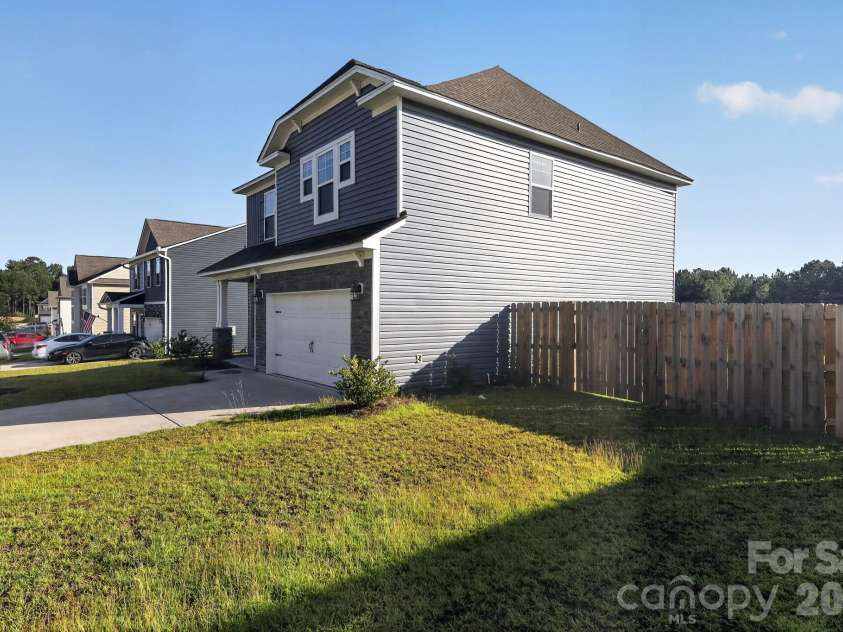250 Roundup Trail, Prosperity, SC 29127.  MLS# CAR4414079, YatesRealty ID 43691. 