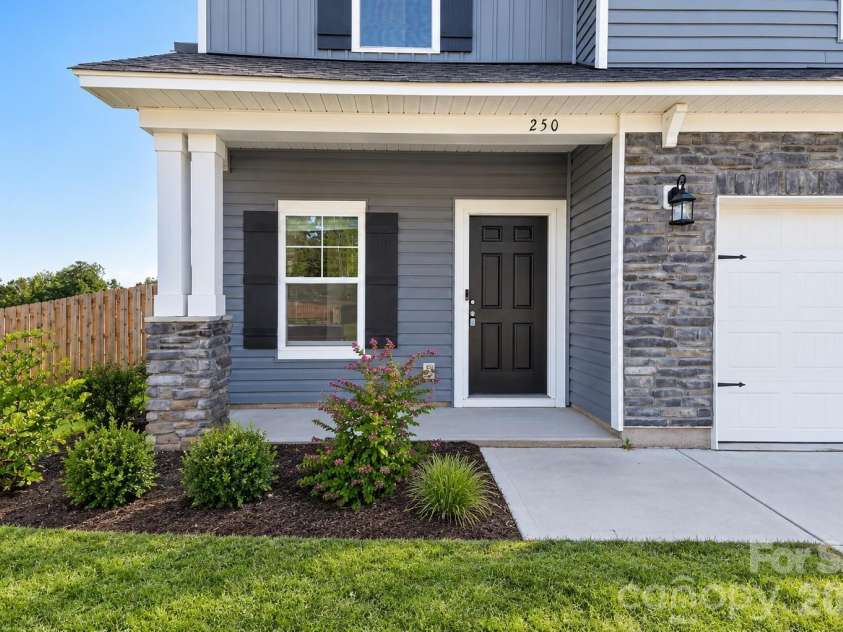 250 Roundup Trail, Prosperity, SC 29127.  MLS# CAR4414079, YatesRealty ID 43691. 