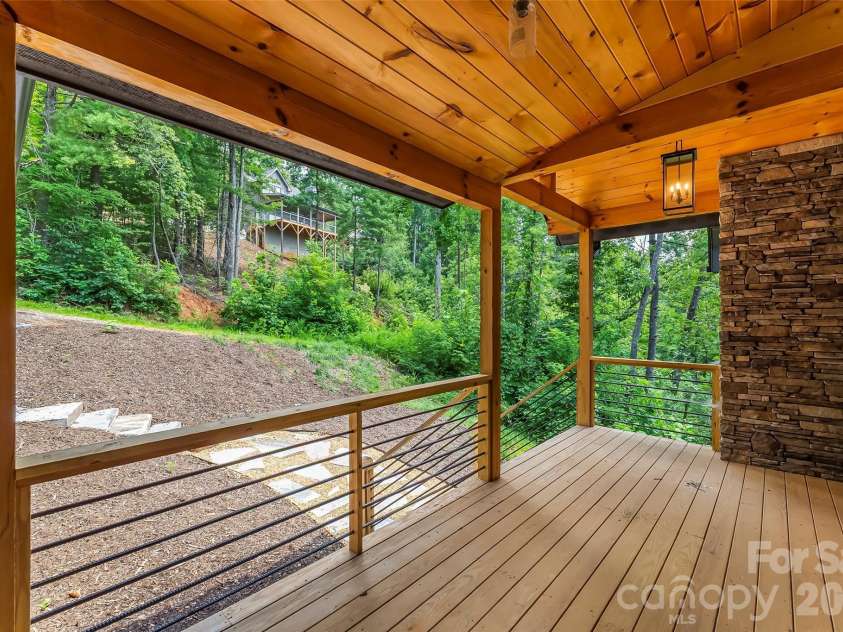 44 Valley View Drive, Marion, NC 28752.  MLS# CAR4413930, YatesRealty ID 43692. 