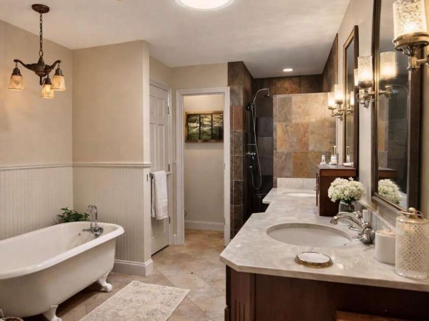 2902-A Timber Trail, Asheville, NC 28804.  MLS# CAR4414086, YatesRealty ID 43693. 