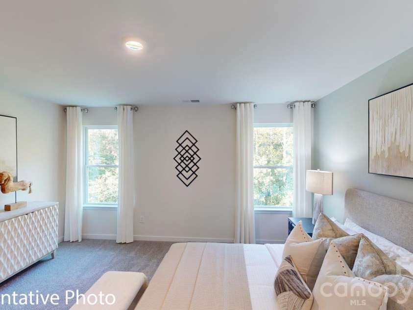 2808 Frances View Lane, Lincolnton, NC 28092.  MLS# CAR4414089, YatesRealty ID 43696. 