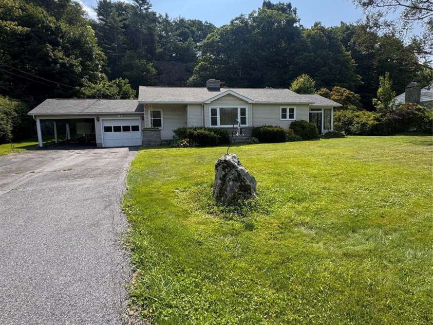 189 Old NC 181 Highway, Newland, NC 28657.  MLS# CAR4413944, YatesRealty ID 43698. Front Yard