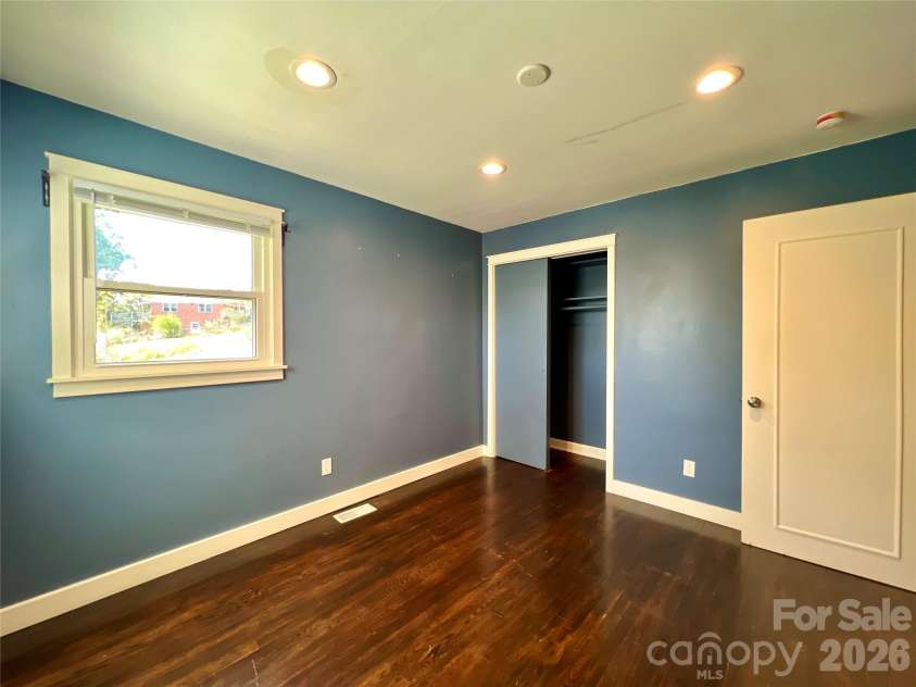 3 Mount Royal Drive, Arden, NC 28704.  MLS# CAR4413599, YatesRealty ID 43699. 