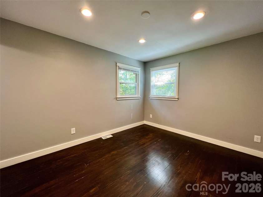 3 Mount Royal Drive, Arden, NC 28704.  MLS# CAR4413599, YatesRealty ID 43699. 