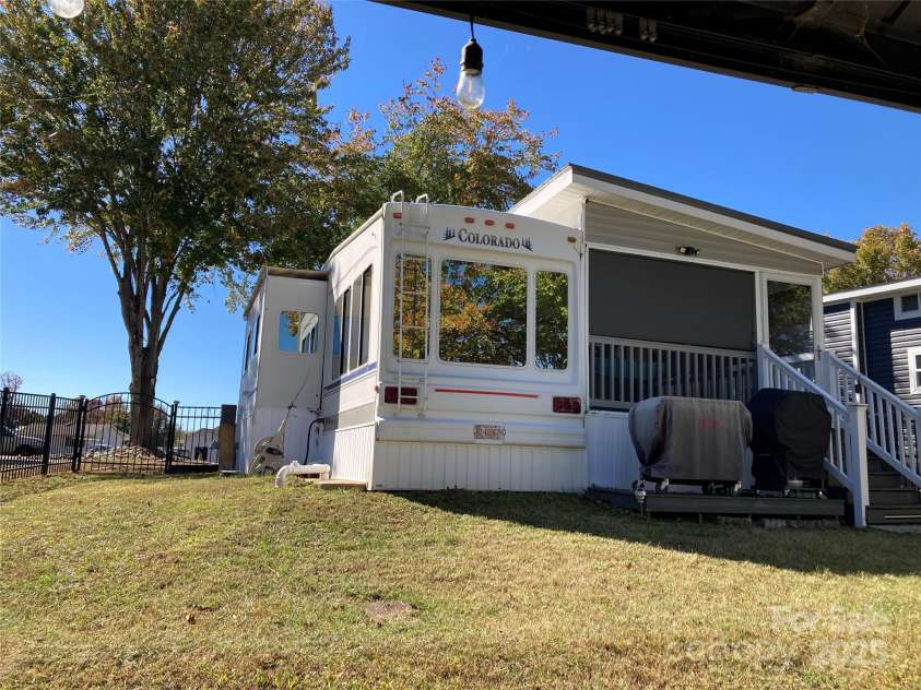 134 Putt Putt Lane, New London, NC 28127.  MLS# CAR4241139, YatesRealty ID 437. 