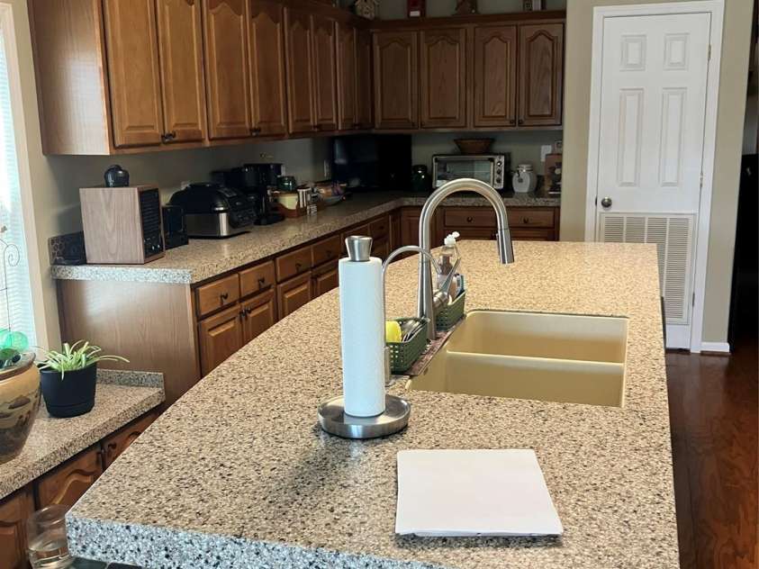 13215 Pine Bluff Road, Midland, NC 28107.  MLS# CAR4345295, YatesRealty ID 4370. 