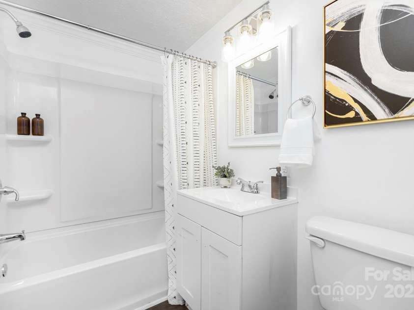 304 Gold Hill Avenue, Rockwell, NC 28138.  MLS# CAR4206903, YatesRealty ID 4370. 