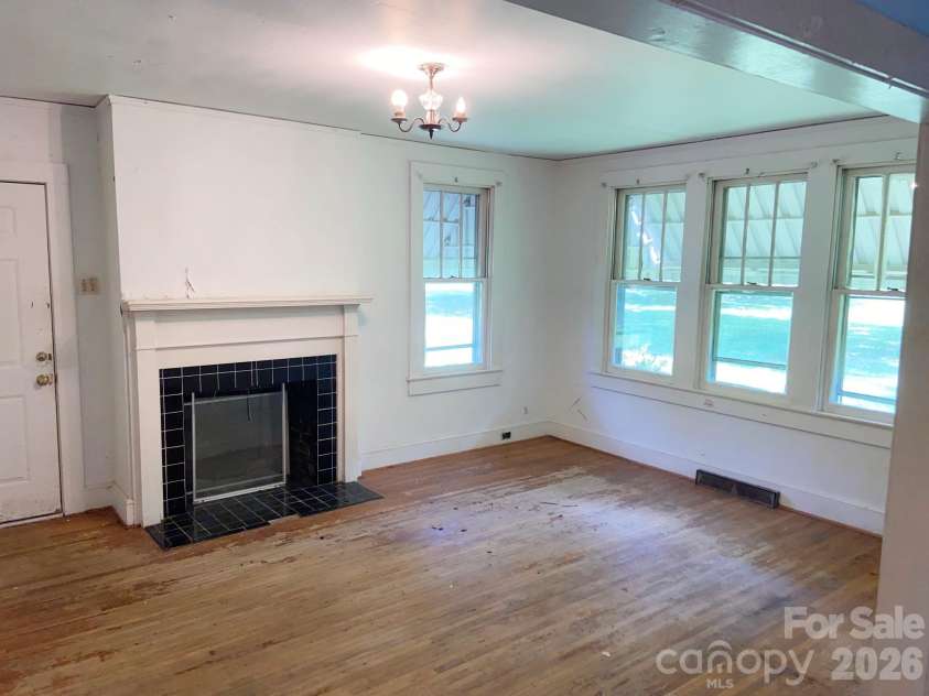 213 Wiley Avenue, York, SC 29745.  MLS# CAR4414129, YatesRealty ID 43701. 