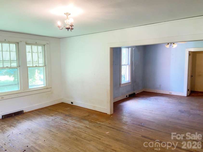 213 Wiley Avenue, York, SC 29745.  MLS# CAR4414129, YatesRealty ID 43701. 