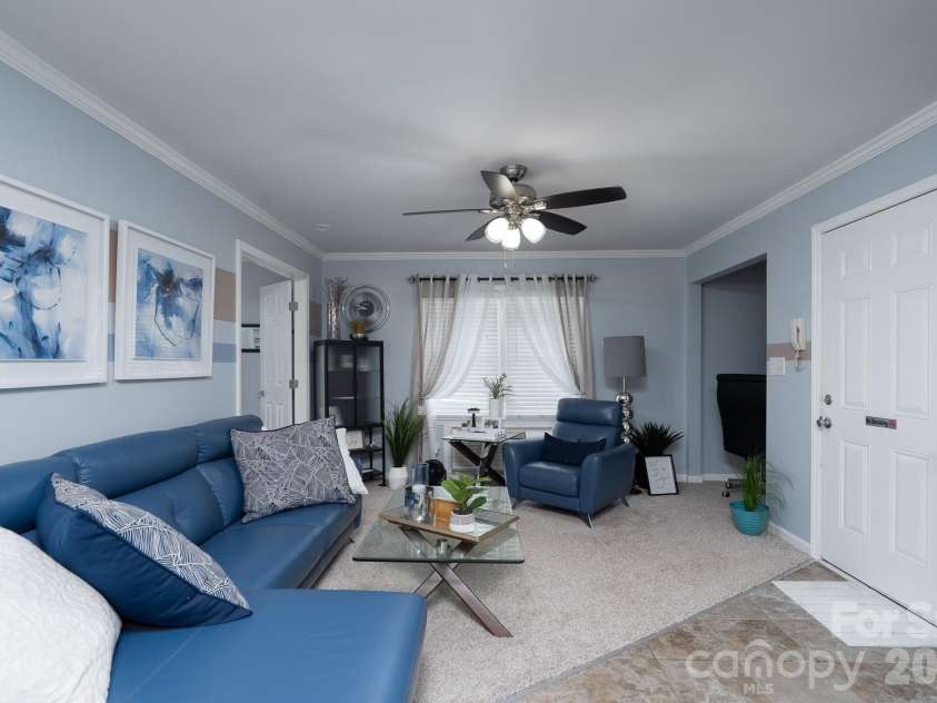109 Stroupe Road, Gastonia, NC 28056.  MLS# CAR4407792, YatesRealty ID 43703. 