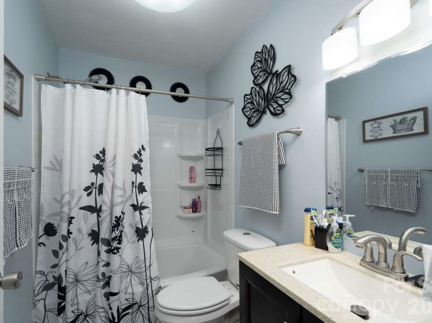 109 Stroupe Road, Gastonia, NC 28056.  MLS# CAR4407792, YatesRealty ID 43703. 
