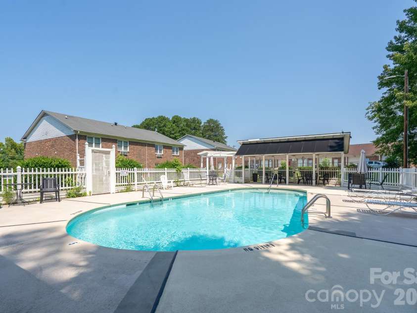 109 Stroupe Road, Gastonia, NC 28056.  MLS# CAR4407792, YatesRealty ID 43703. 