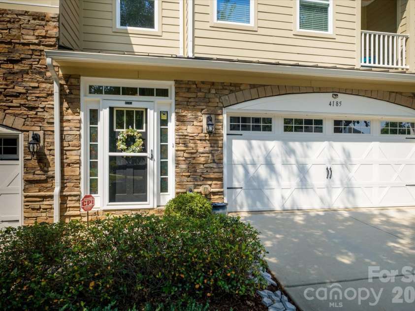 4185 La Crema Drive, Charlotte, NC 28214.  MLS# CAR4413064, YatesRealty ID 43706. 