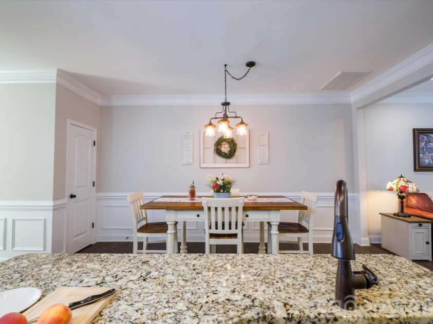 4185 La Crema Drive, Charlotte, NC 28214.  MLS# CAR4413064, YatesRealty ID 43706. 
