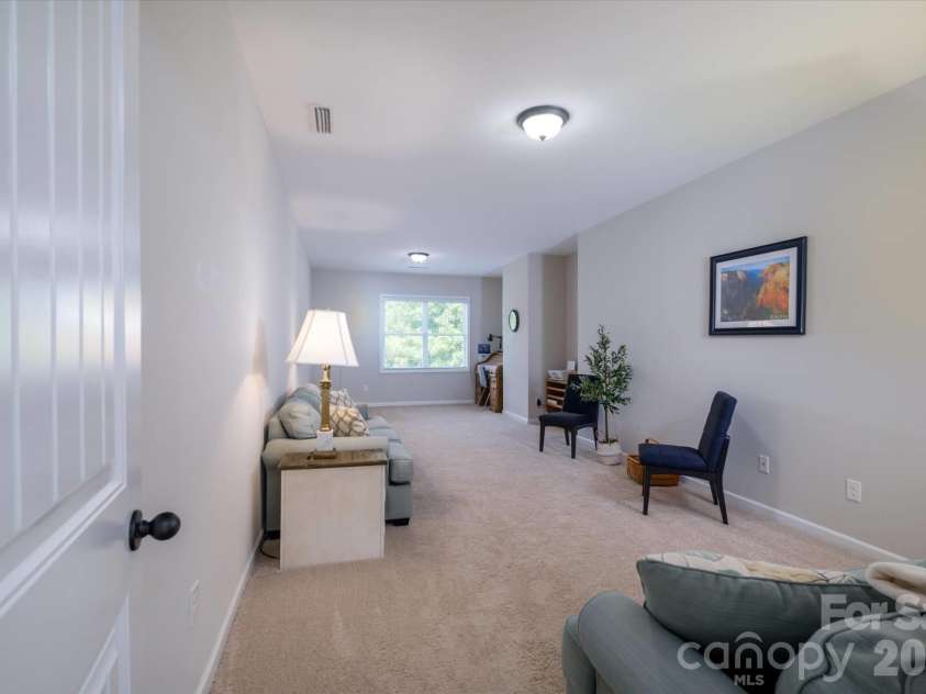 4185 La Crema Drive, Charlotte, NC 28214.  MLS# CAR4413064, YatesRealty ID 43706. 