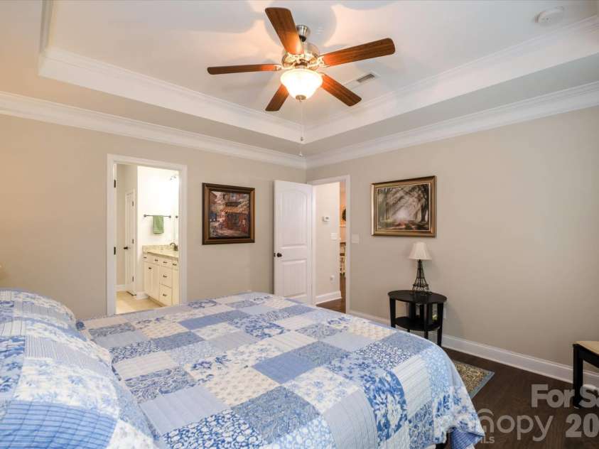 4185 La Crema Drive, Charlotte, NC 28214.  MLS# CAR4413064, YatesRealty ID 43706. 