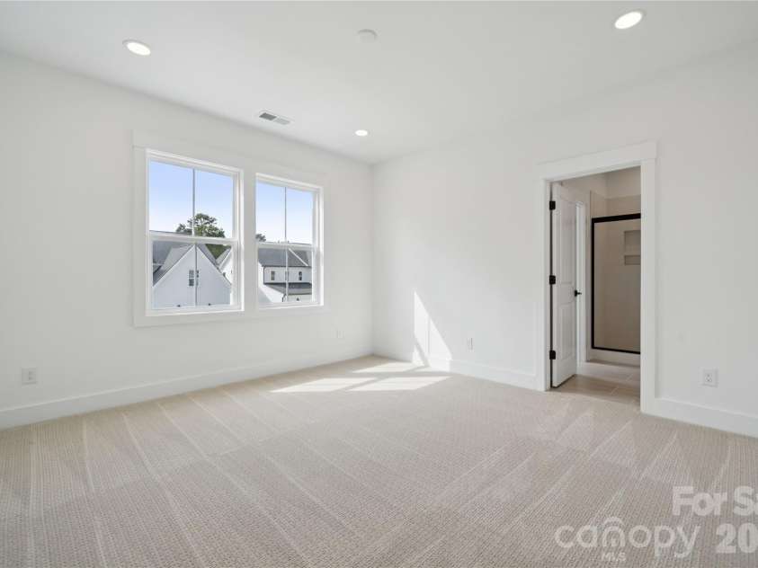 5452 Vernon Ridge Road, Huntersville, NC 28078.  MLS# CAR4414145, YatesRealty ID 43708. 