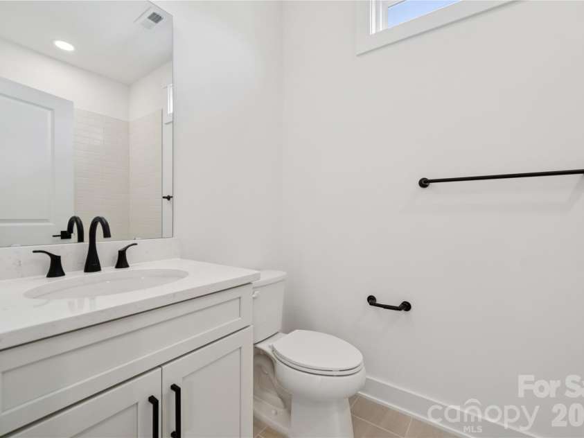 5452 Vernon Ridge Road, Huntersville, NC 28078.  MLS# CAR4414145, YatesRealty ID 43708. 