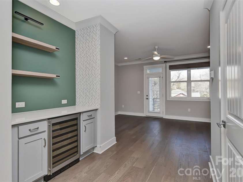 1150 36th Street, Charlotte, NC 28205.  MLS# CAR4345446, YatesRealty ID 4371. 