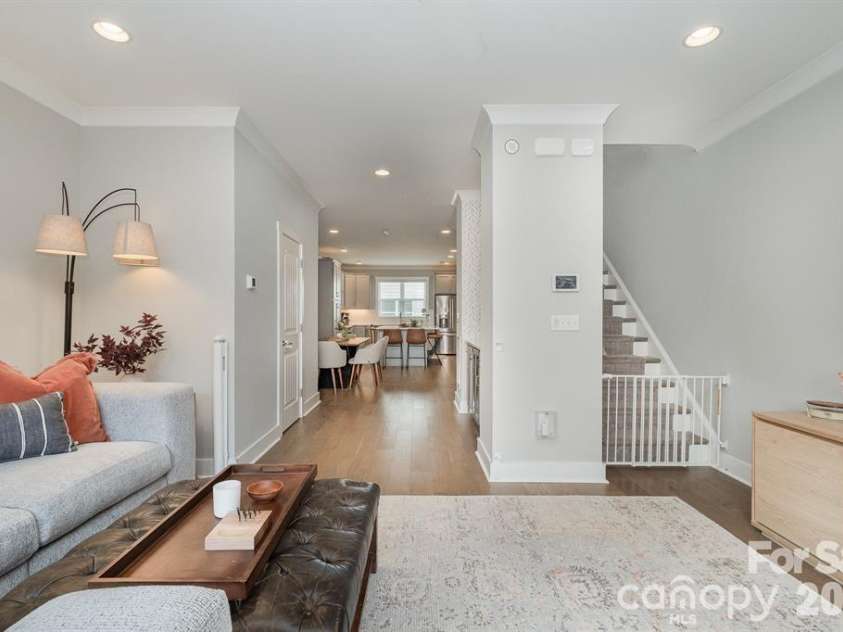 1150 36th Street, Charlotte, NC 28205.  MLS# CAR4345446, YatesRealty ID 4371. 