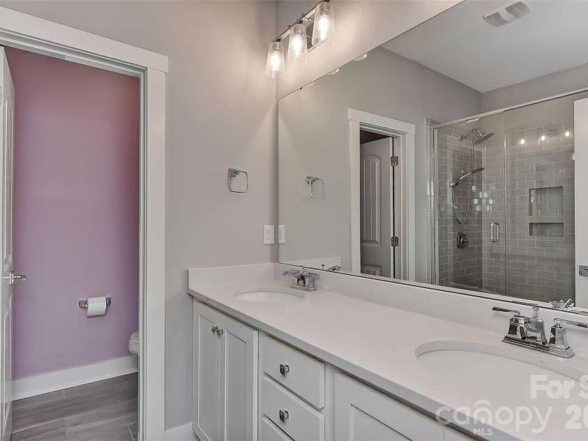 1150 36th Street, Charlotte, NC 28205.  MLS# CAR4345446, YatesRealty ID 4371. 