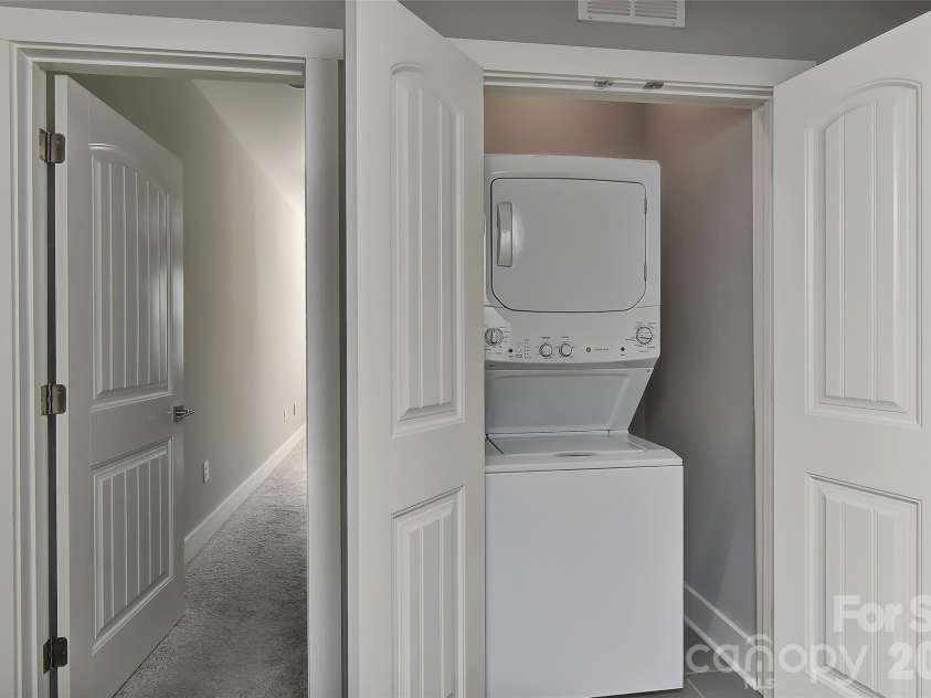 1150 36th Street, Charlotte, NC 28205.  MLS# CAR4345446, YatesRealty ID 4371. 