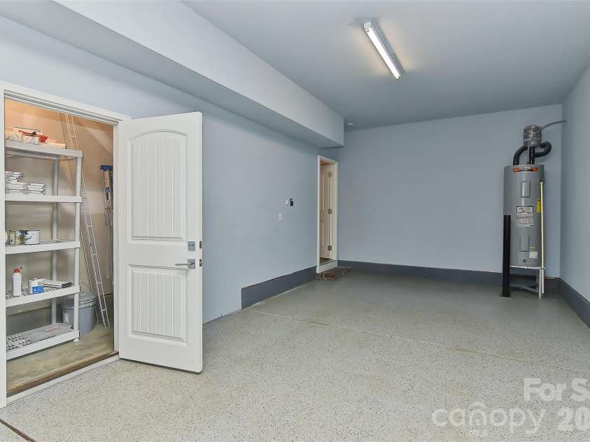 1150 36th Street, Charlotte, NC 28205.  MLS# CAR4345446, YatesRealty ID 4371. 