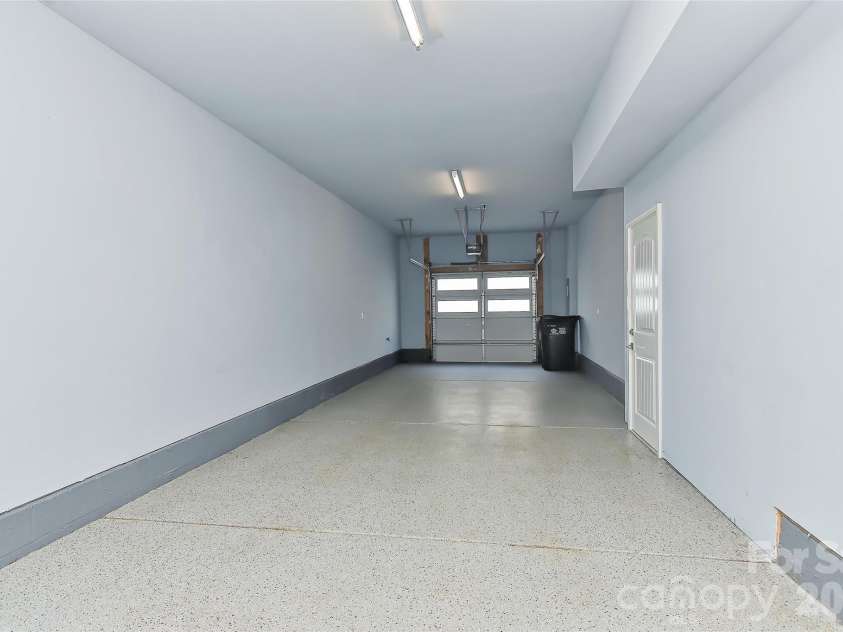 1150 36th Street, Charlotte, NC 28205.  MLS# CAR4345446, YatesRealty ID 4371. 