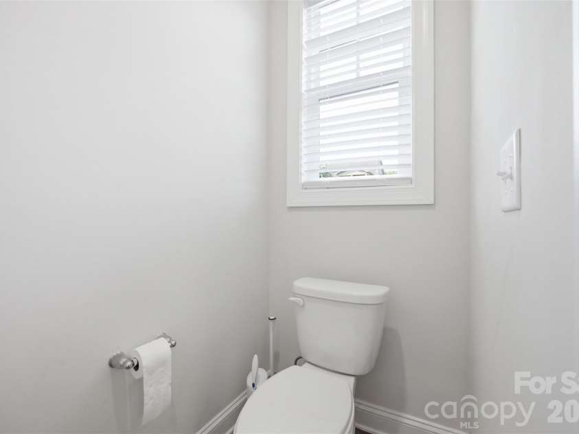 3177 Yosemite Drive, Gastonia, NC 28056.  MLS# CAR4413980, YatesRealty ID 43710. 