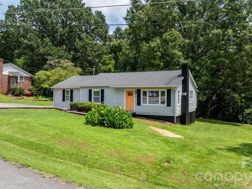 12 Ruth Avenue, Newton, NC 28658.  MLS# CAR4414166, YatesRealty ID 43712. 
