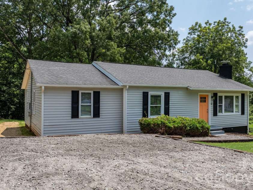 12 Ruth Avenue, Newton, NC 28658.  MLS# CAR4414166, YatesRealty ID 43712. 