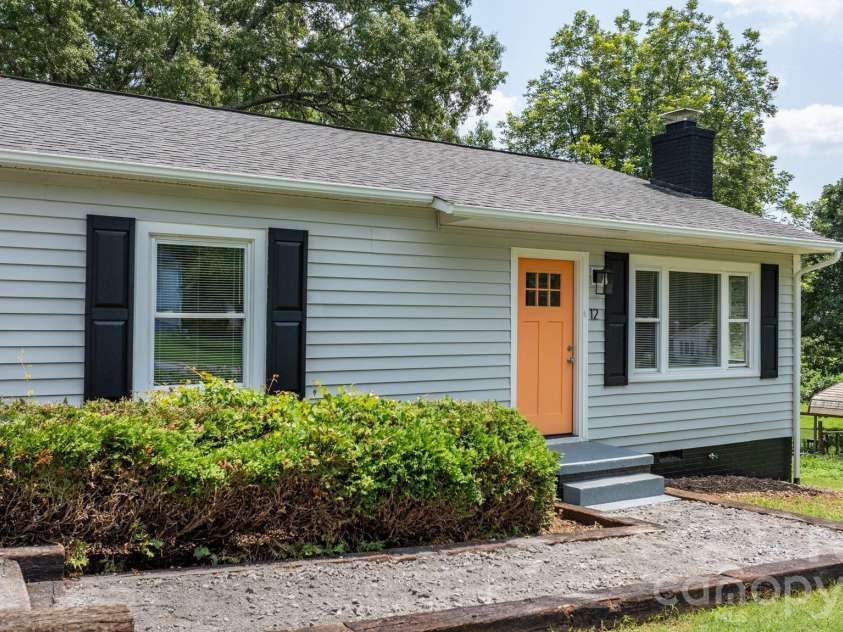12 Ruth Avenue, Newton, NC 28658.  MLS# CAR4414166, YatesRealty ID 43712. 